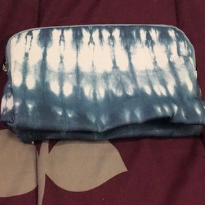 Makeup bag ❤️